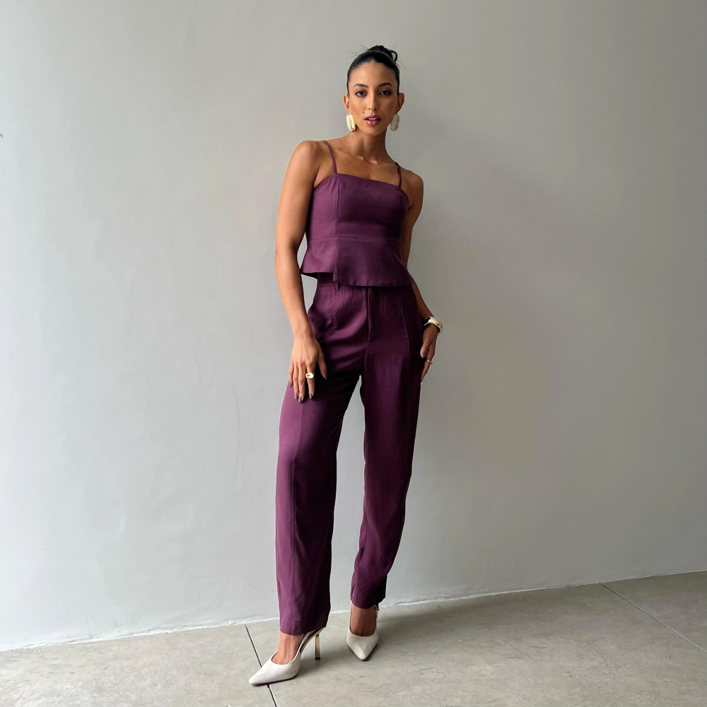 Calça Cenoura Hellena - Uva